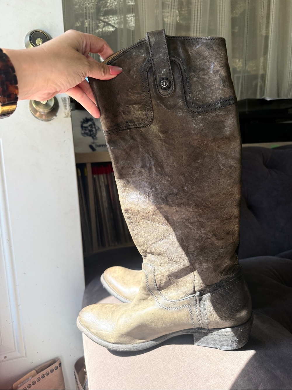 Frye 77204 Tall Leather Riding Boots Brown Distressed Size 9B Made Mexico